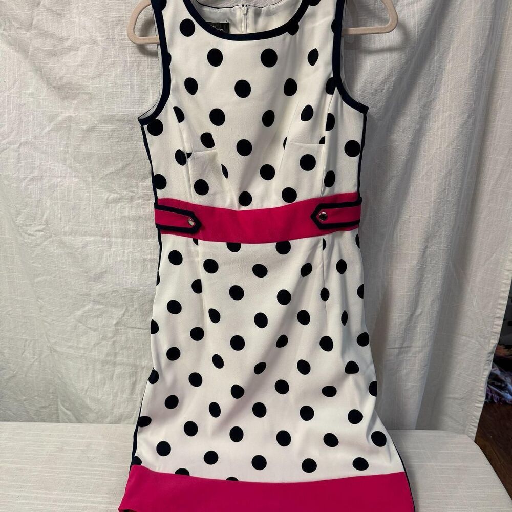 Agb Women's White and Pink Work-dresses